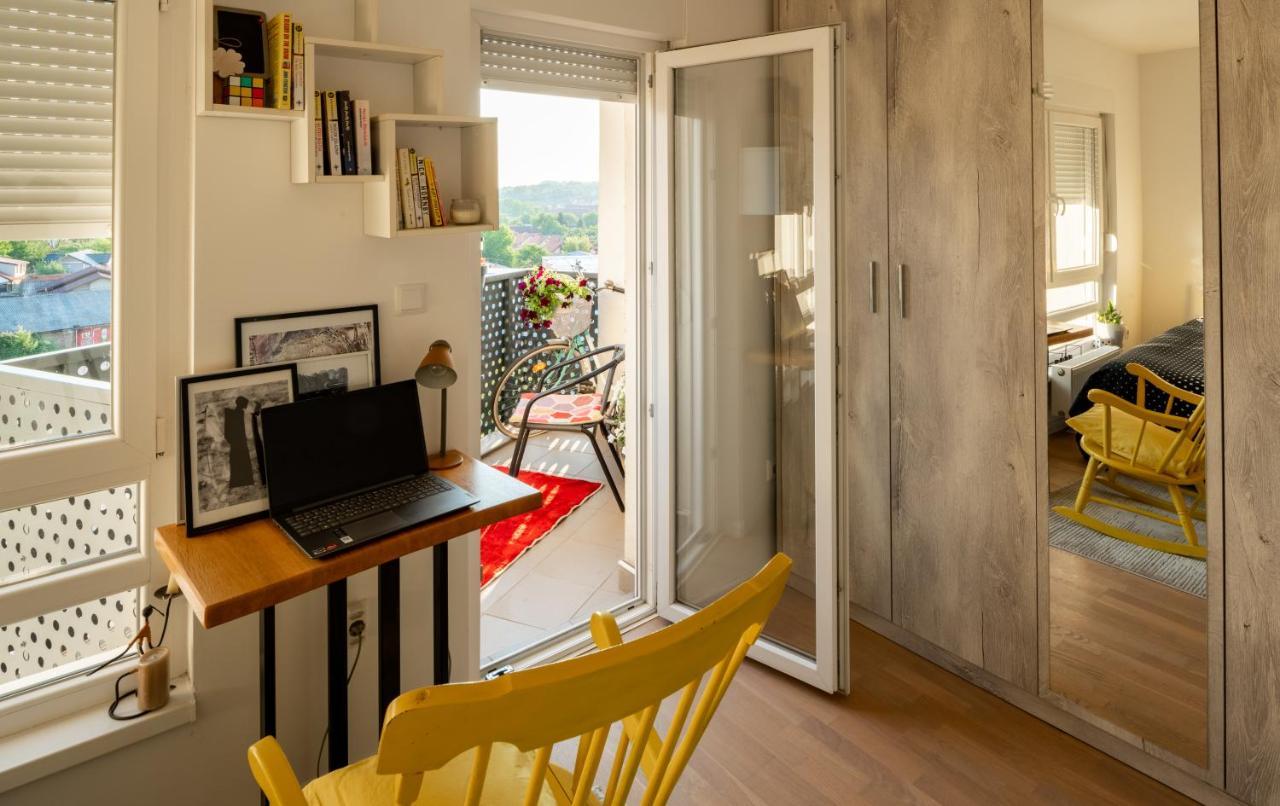 Vesta Apartment Tuzla - Across Bcc Shopping Mall Kültér fotó